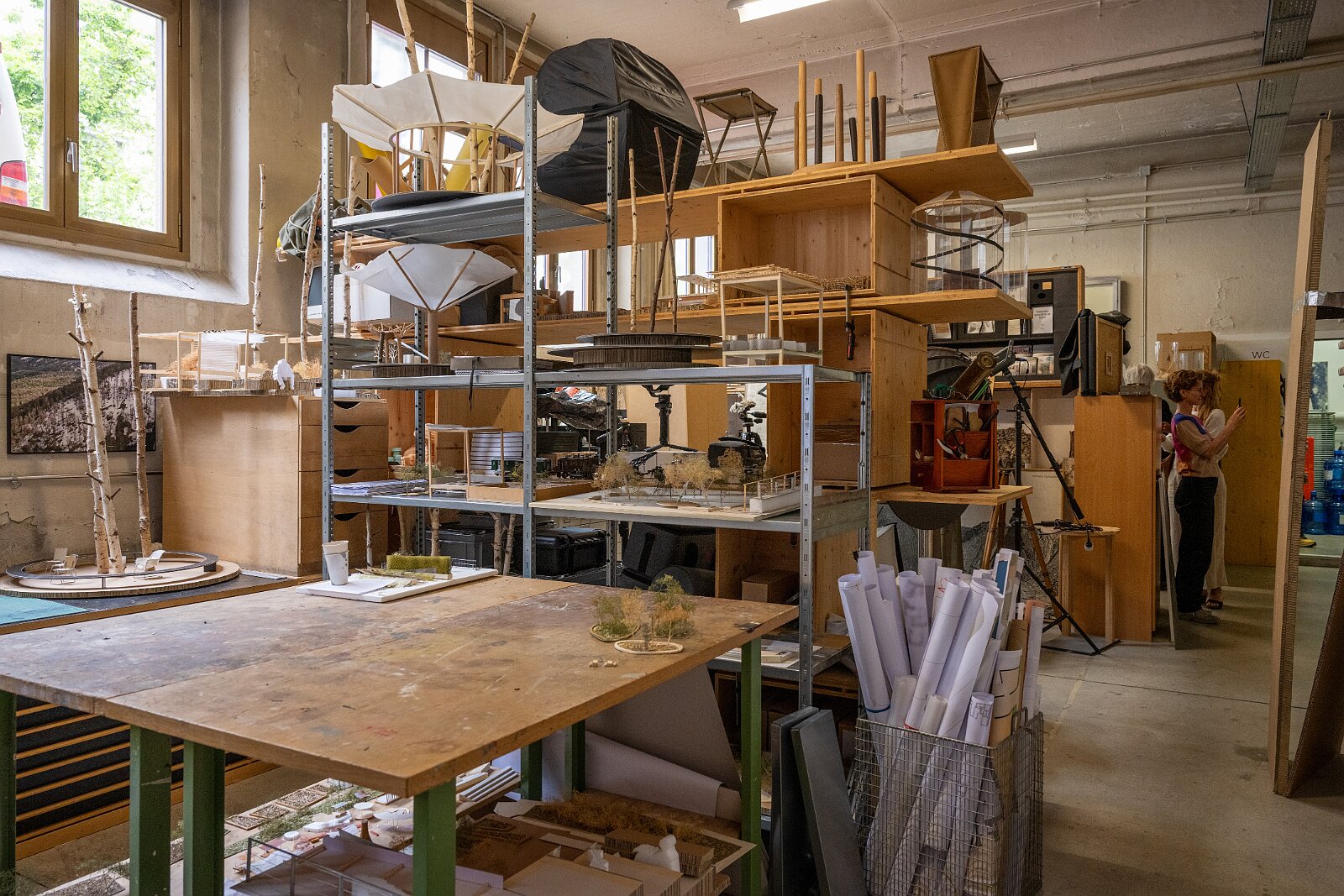 AiI-S Mitgliederversammlung Besichtigung Werk-Bibliothek von Lucius und Annemarie Burckhardt-Wackernagel im Case Studio VOGT, Zürich