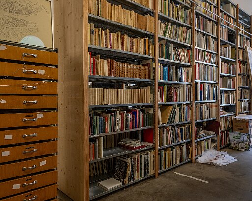 AI-S Mitgliederversammlung Besichtigung Werk-Bibliothek von Lucius und Annemarie Burckhardt-Wackernagel im Case Studio VOGT, Zürich
