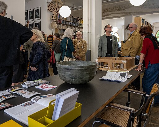 AI-S Mitgliederversammlung Besichtigung Werk-Bibliothek von Lucius und Annemarie Burckhardt-Wackernagel im Case Studio VOGT, Zürich