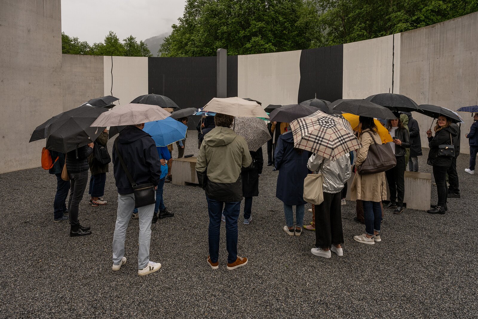 VSI.ASAI. Generalversammlung Flims Besichtigung OGNA von Matias Spescha, Trun. Grösste begehbare Skulptur der Schweiz.