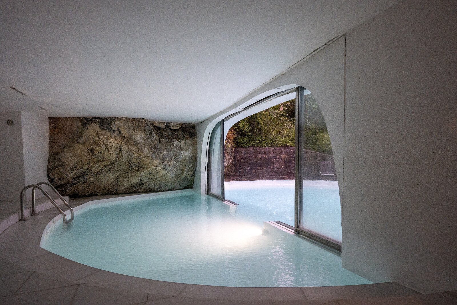 VSI.ASAI. Generalversammlung Flims Abendessen im Restaurant Las Caglies Flims von Architekt Rudolf Olgiati.