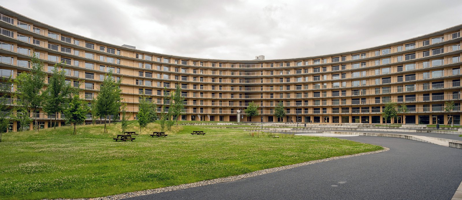 VSI.ASAI. - Generalversammlung in Lausanne, Geneva 24./25.06.2022 VORTEX Studentenwohnheim EPFL Campus Architekturbüro: Jean-Pierre Dürig, Itten+Brechbühl