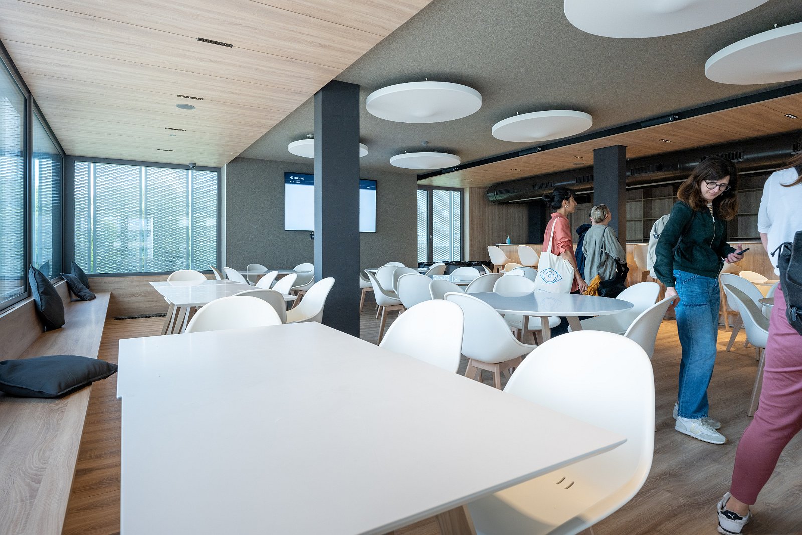 VSI.ASAI. - Generalversammlung in Lausanne, Geneva 24./25.06.2022 GRAND MORILLON von Kengo Kuma associates Tokyo und CCHE Lausanne