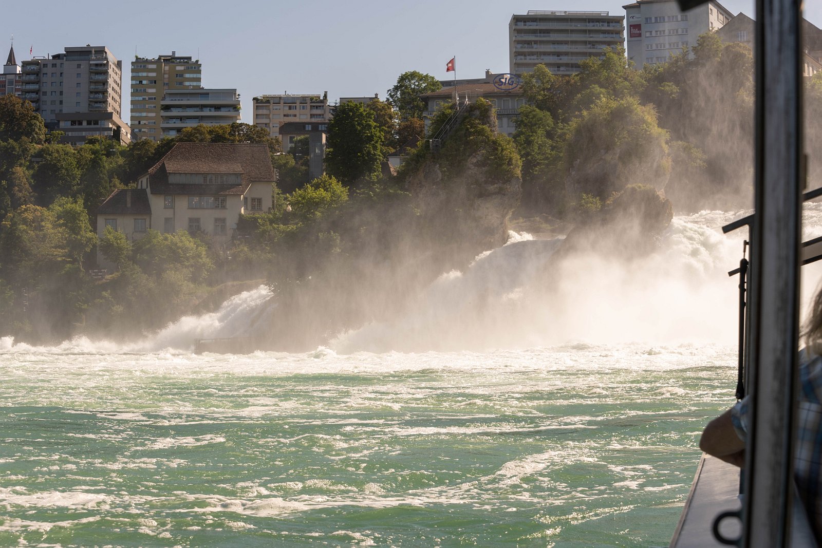 Schifffahrt auf dem Rhein 