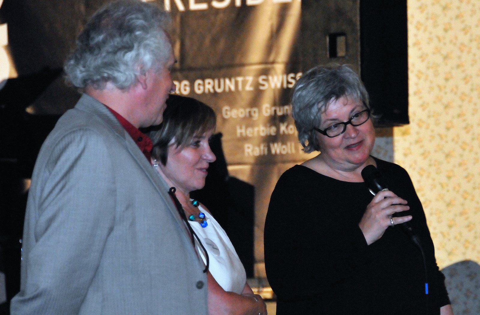 VSI.ASAI. Rahmenprogramm 19. Juni 2009 Verdankung an unseren Präsidenten im Restaurant eoipso in Basel. Er übergibt das Zepter am 20. Juni 2009 seinem Nachfolger. Herzlichen Dank für Deine tolle Arbeit und den wunderbaren Abschiedsabend.