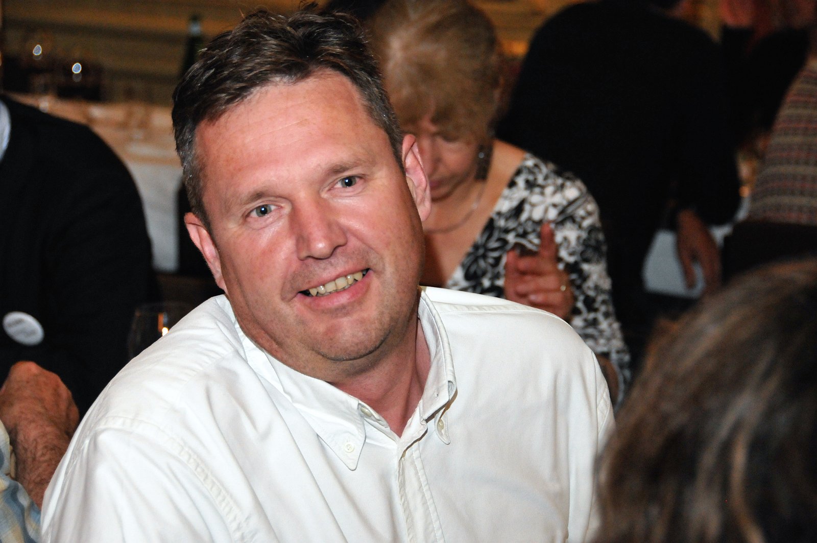 VSI.ASAI. Rahmenprogramm 19. Juni 2009 Verdankung an unseren Präsidenten im Restaurant eoipso in Basel. Er übergibt das Zepter am 20. Juni 2009 seinem Nachfolger. Herzlichen Dank für Deine tolle Arbeit und den wunderbaren Abschiedsabend.