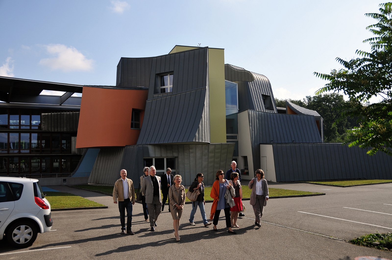 VSI.ASAI. GV 20. Juni 2009 Besichtigung des Vitra Gebäudes in Birsfelden.