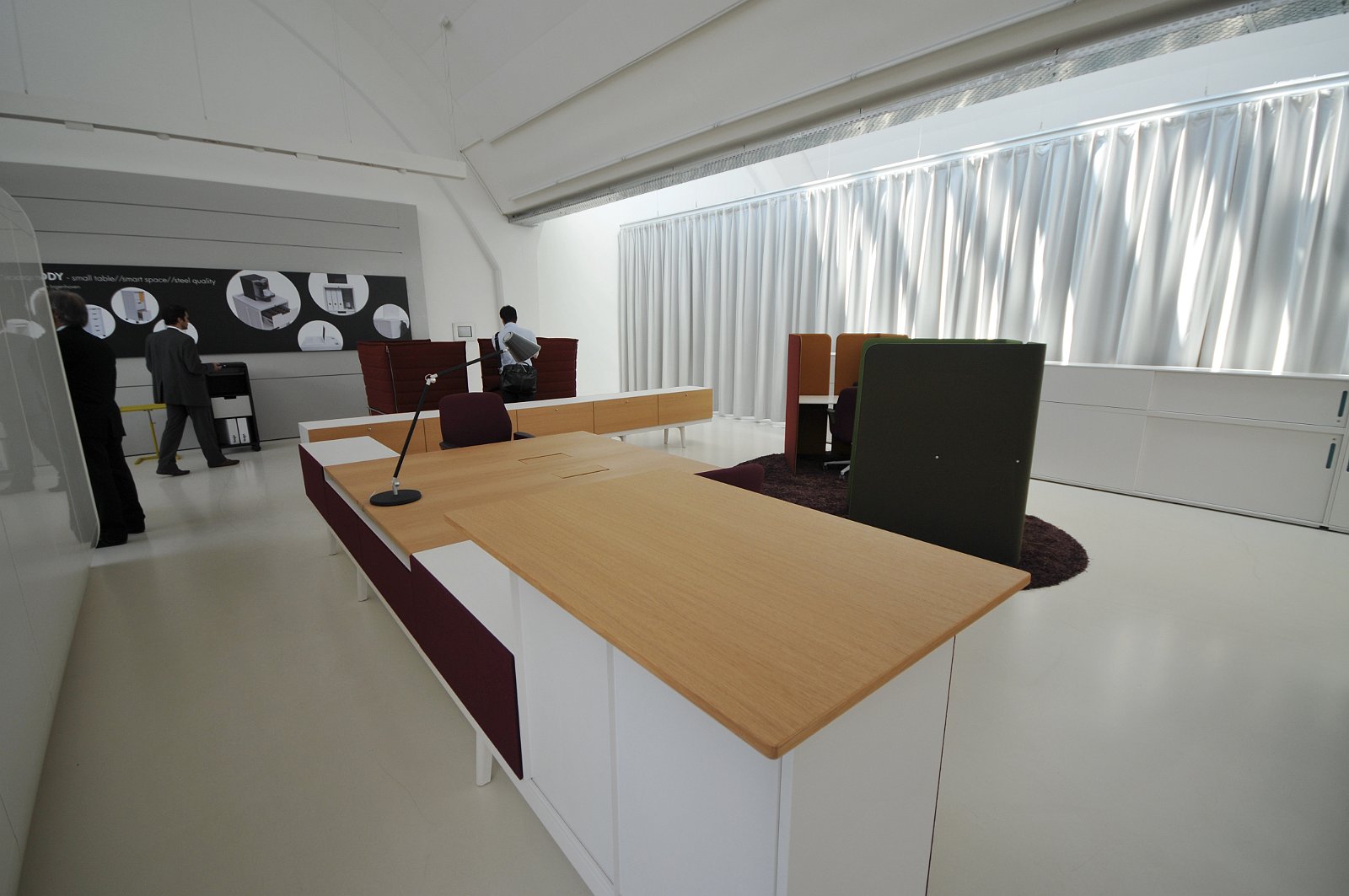 VSI.ASAI. GV 20. Juni 2009 Besichtigung des Vitra Gebäudes in Birsfelden.