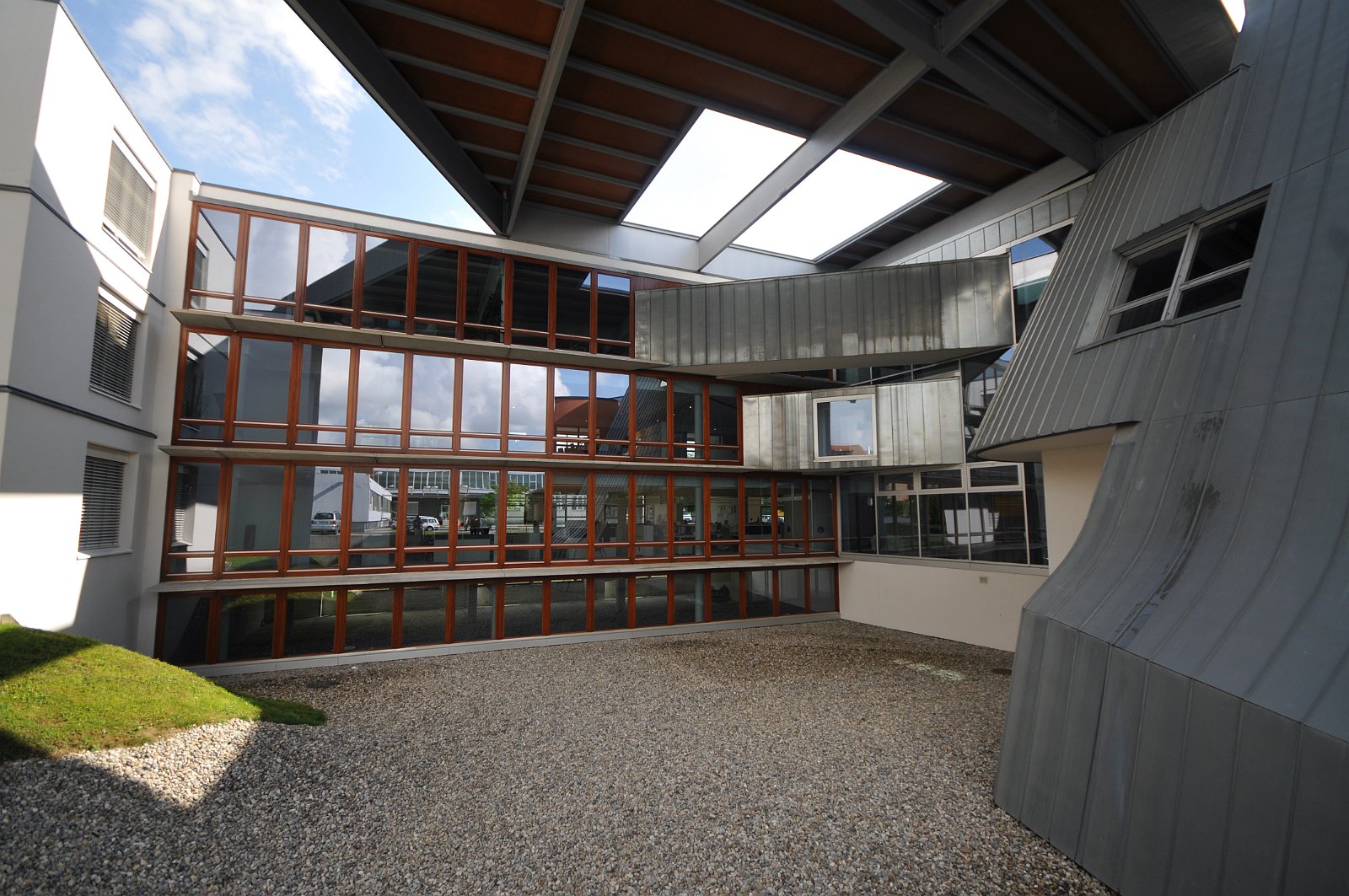 VSI.ASAI. GV 20. Juni 2009 Besichtigung des Vitra Gebäudes in Birsfelden.