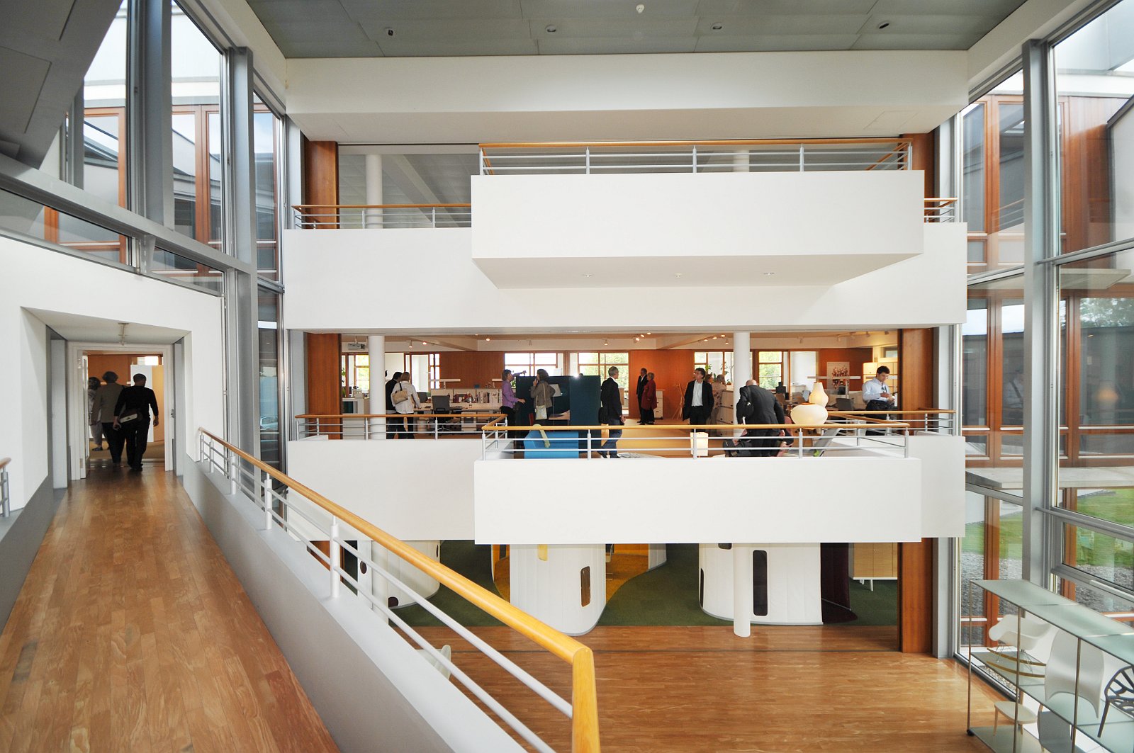 VSI.ASAI. GV 20. Juni 2009 Besichtigung des Vitra Gebäudes in Birsfelden.