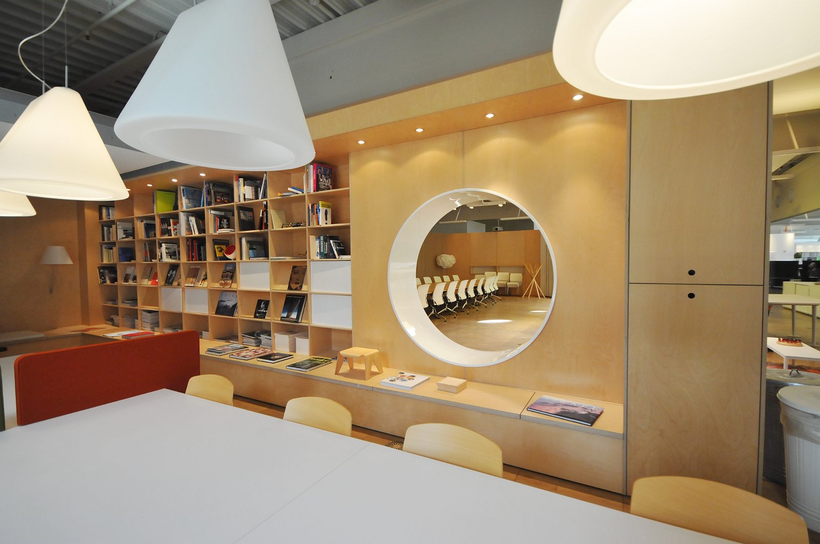 VSI.ASAI. GV 20. Juni 2009 Besichtigung des Vitra Areals in Weil Deutschland.