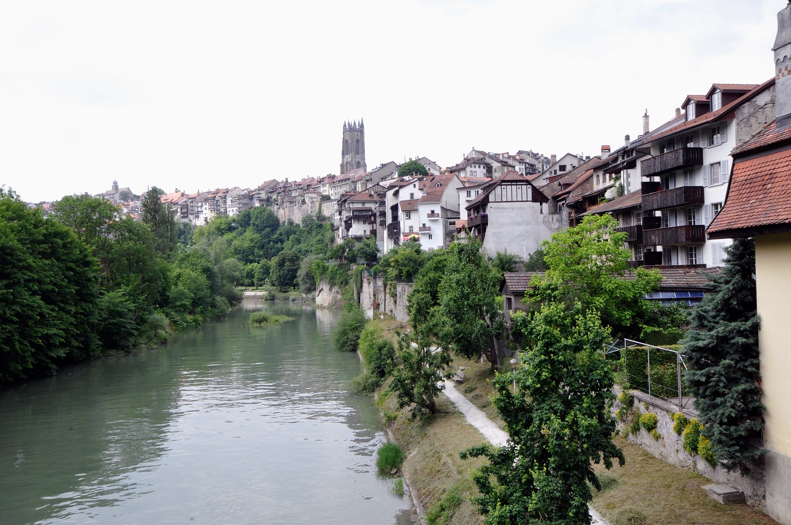 VSI.ASAI. - 67. Generalversammlung in Fribourg Kennenlernen der Altstadt von Fribourg unter Führung von Ch. Allenspach.