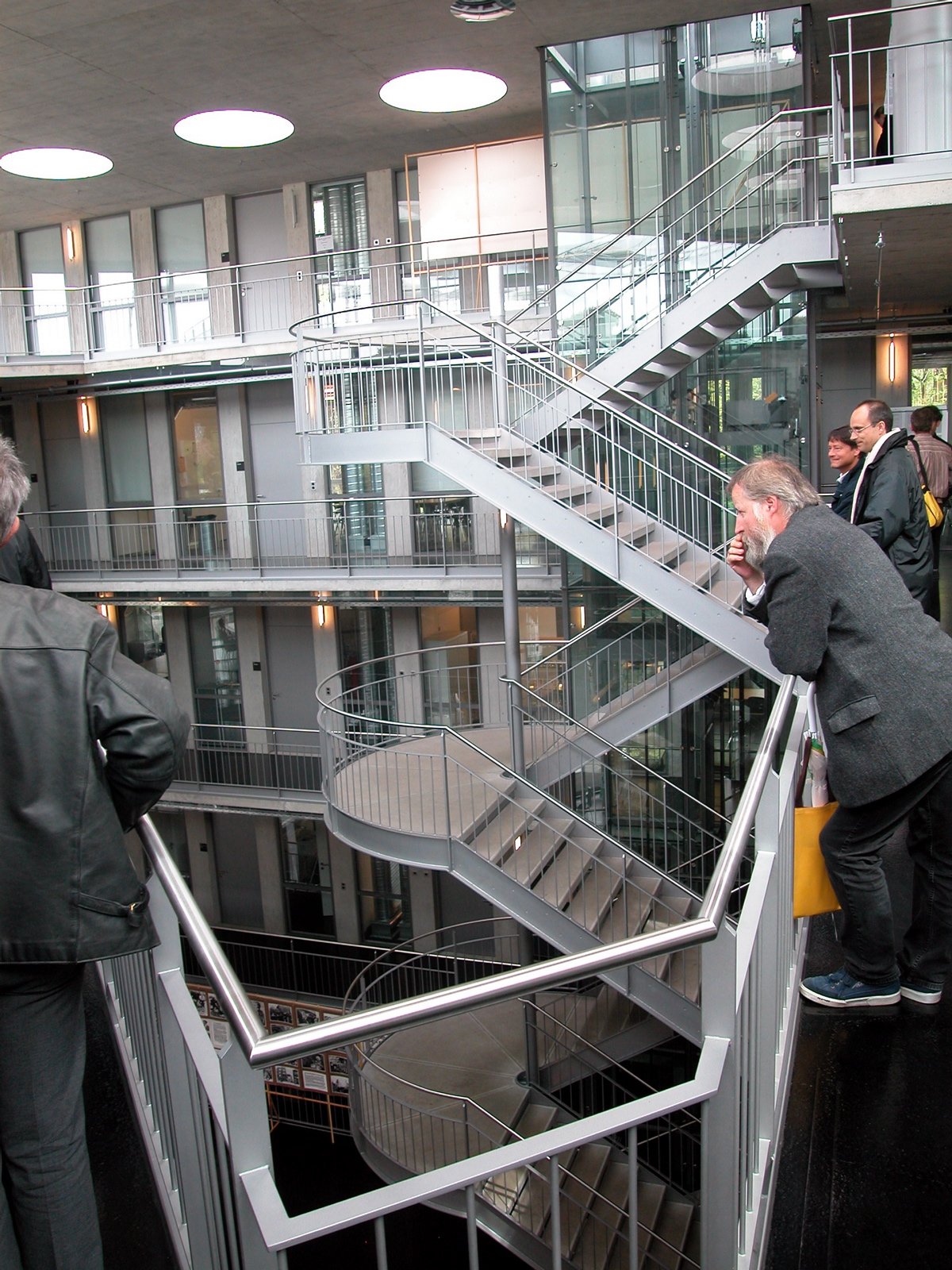 VSI.ASAI. - Generalversammlung in Bern 07./08. Mai 2004 