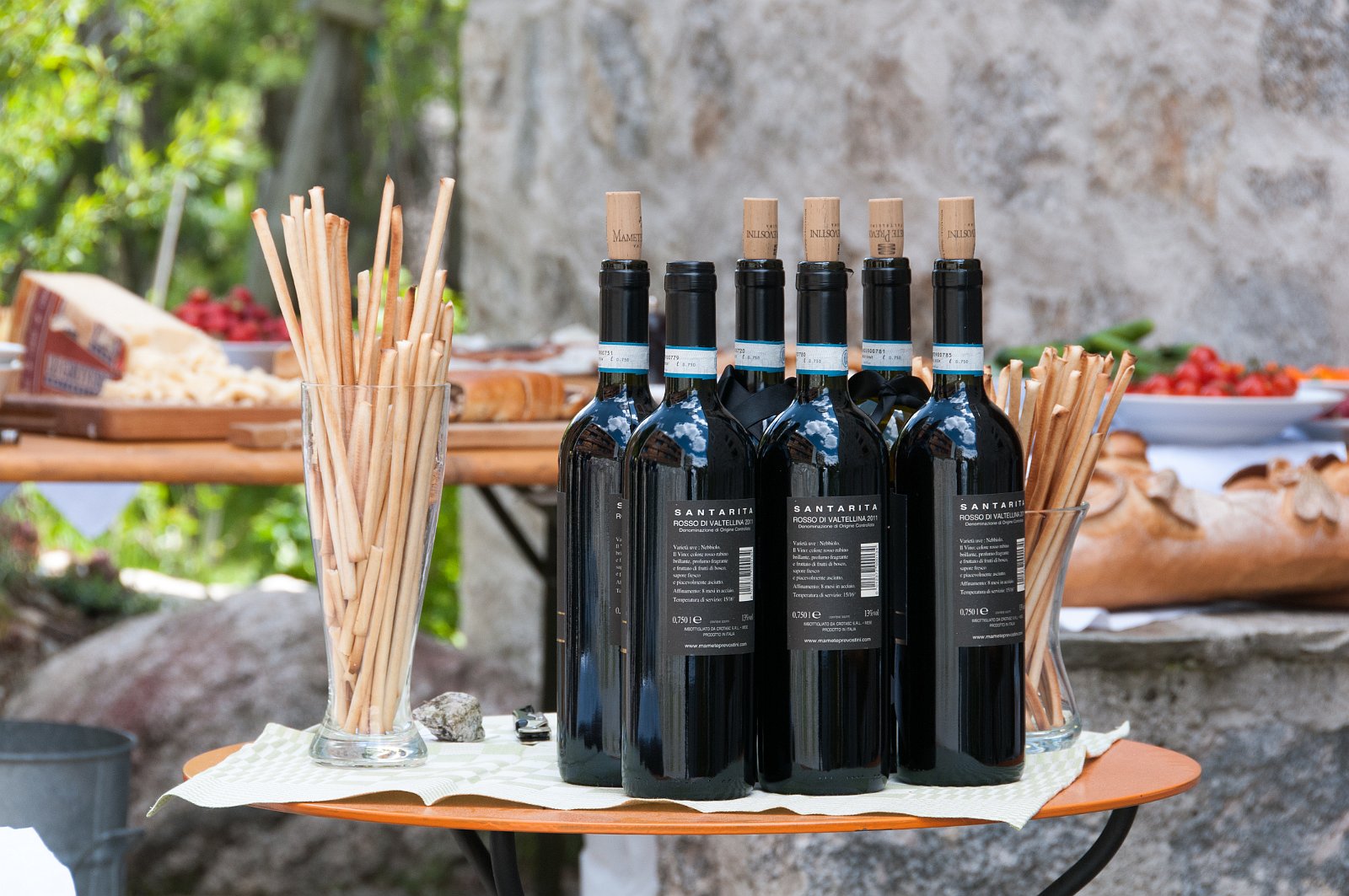 VSI.ASAI GV 28./29. Juni 2013 Reichhaltiges Buffet mit Nahrungsmittel aus der direkten Umgebung. Organisiert und offeriert von Sabine Dreher und Matthias Buser. Herzlichen Dank an die Gönner.