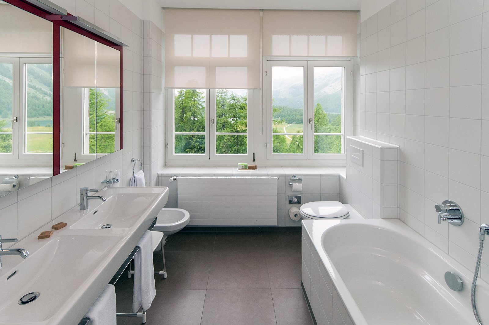 VSI.ASAI GV 28./29. Juni 2013 Hotel Waldhaus in Sils Maria | Gestaltungseingriffe von Miller + Maranta, Basel und vom heimischen Architekten Ruinelli aus Soglio