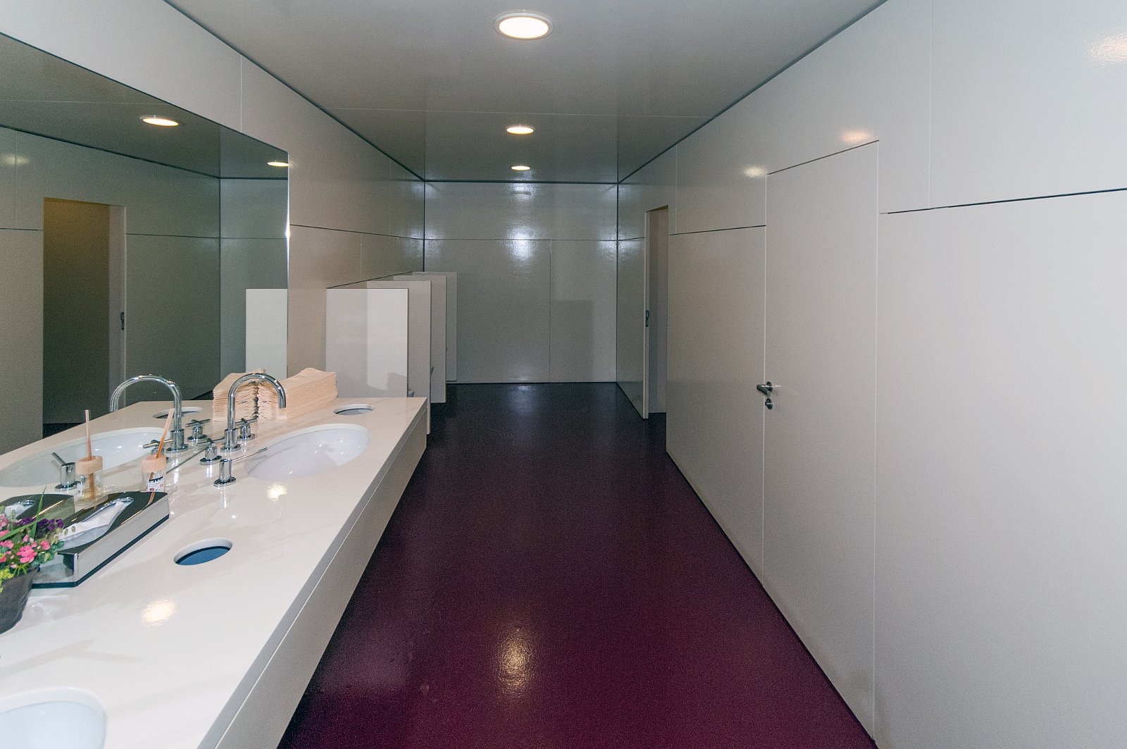 VSI.ASAI GV 28./29. Juni 2013 Hotel Waldhaus in Sils Maria | Gestaltungseingriffe von Miller + Maranta, Basel und vom heimischen Architekten Ruinelli aus Soglio