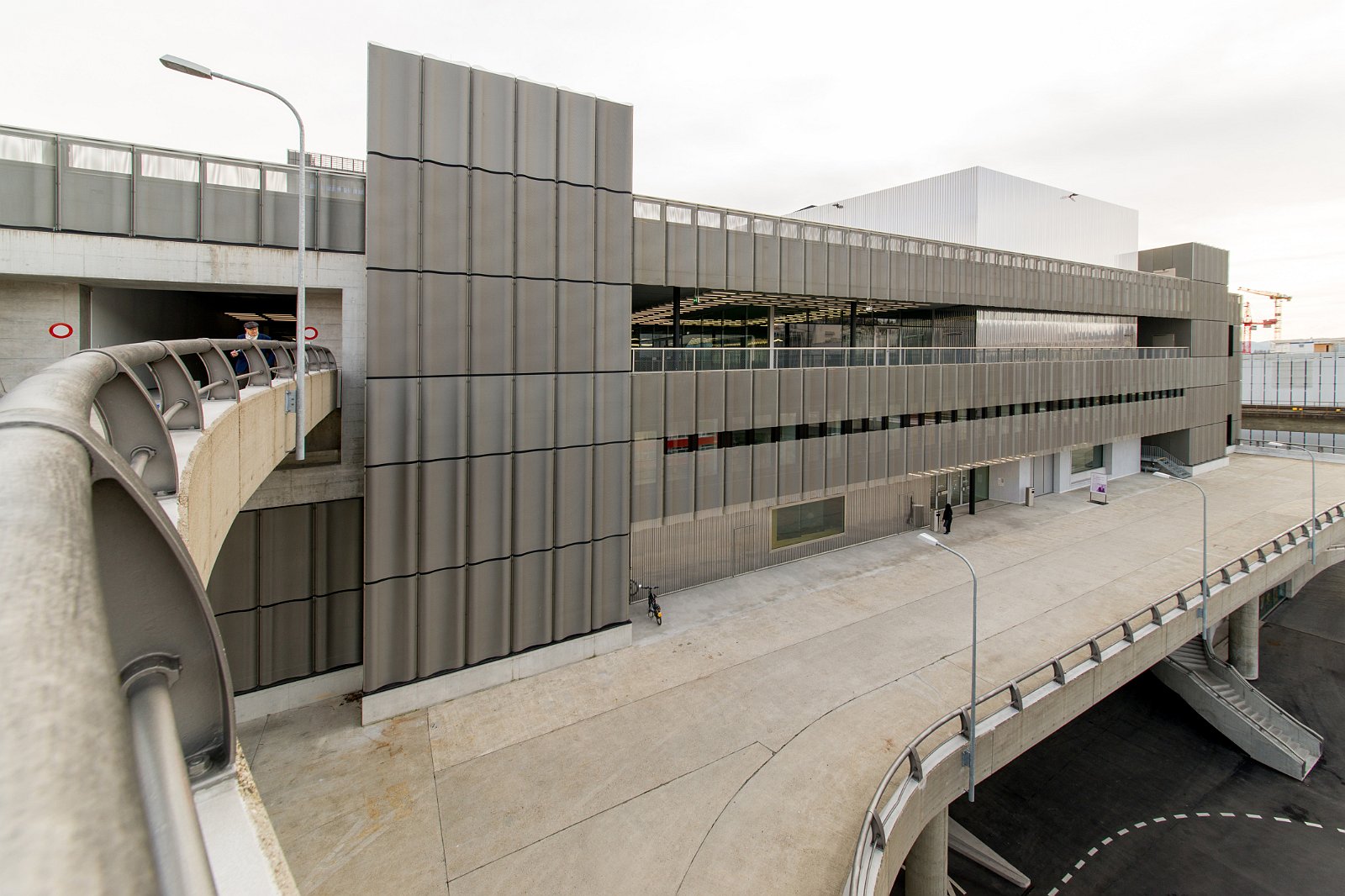 VSI.ASAI | Regional Jahresversammlung Deutschschweiz 28. März 2015 Besichtigung Toni-Areal Zürich. Zürcher Hochschule der Künste. www.zhdk.ch