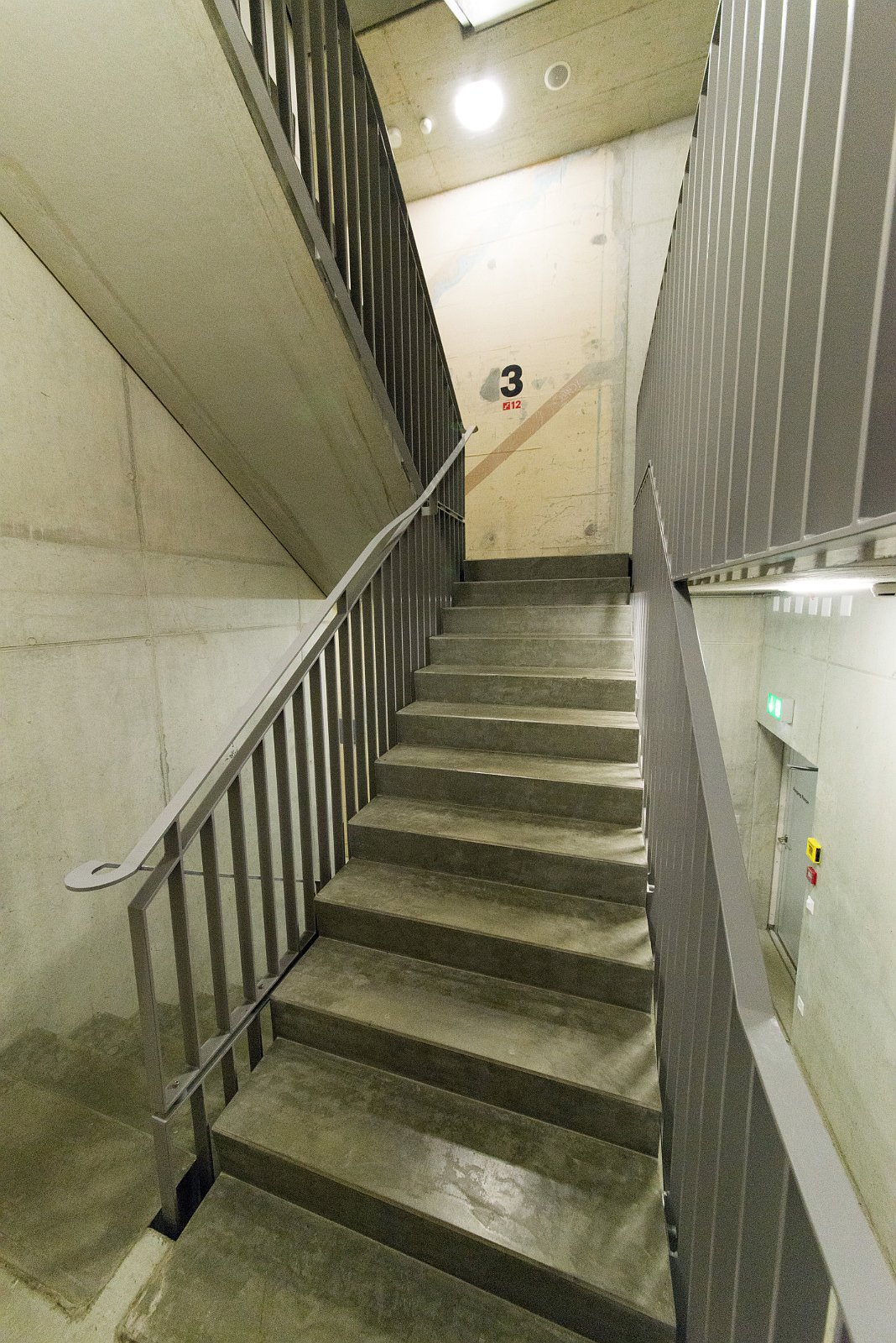 VSI.ASAI | Regional Jahresversammlung Deutschschweiz 28. März 2015 Besichtigung Toni-Areal Zürich. Zürcher Hochschule der Künste. www.zhdk.ch