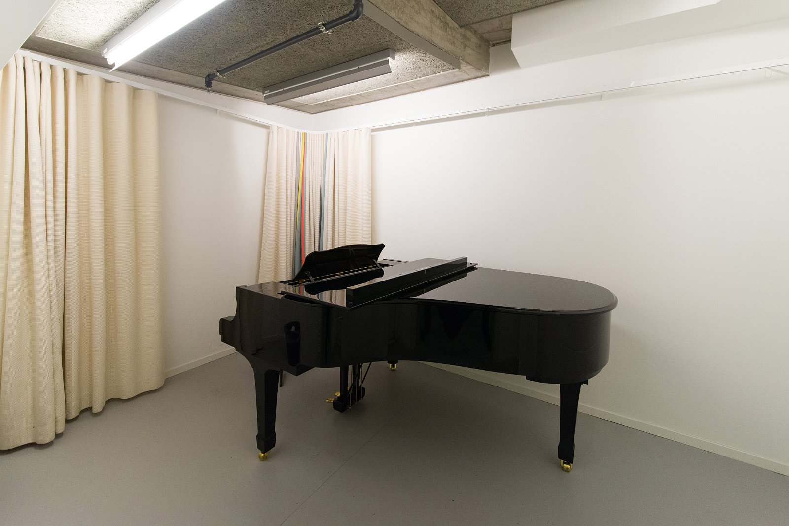 VSI.ASAI | Regional Jahresversammlung Deutschschweiz 28. März 2015 Besichtigung Toni-Areal Zürich. Zürcher Hochschule der Künste. www.zhdk.ch