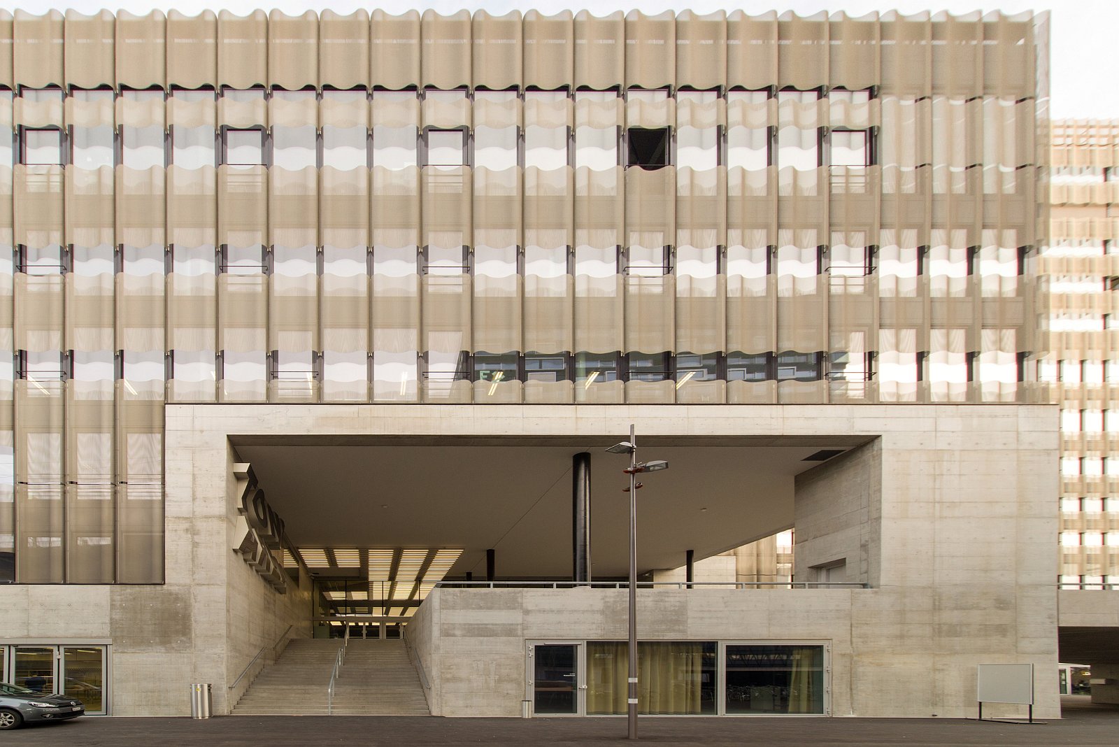 VSI.ASAI | Regional Jahresversammlung Deutschschweiz 28. März 2015 Besichtigung Toni-Areal Zürich. Zürcher Hochschule der Künste. www.zhdk.ch