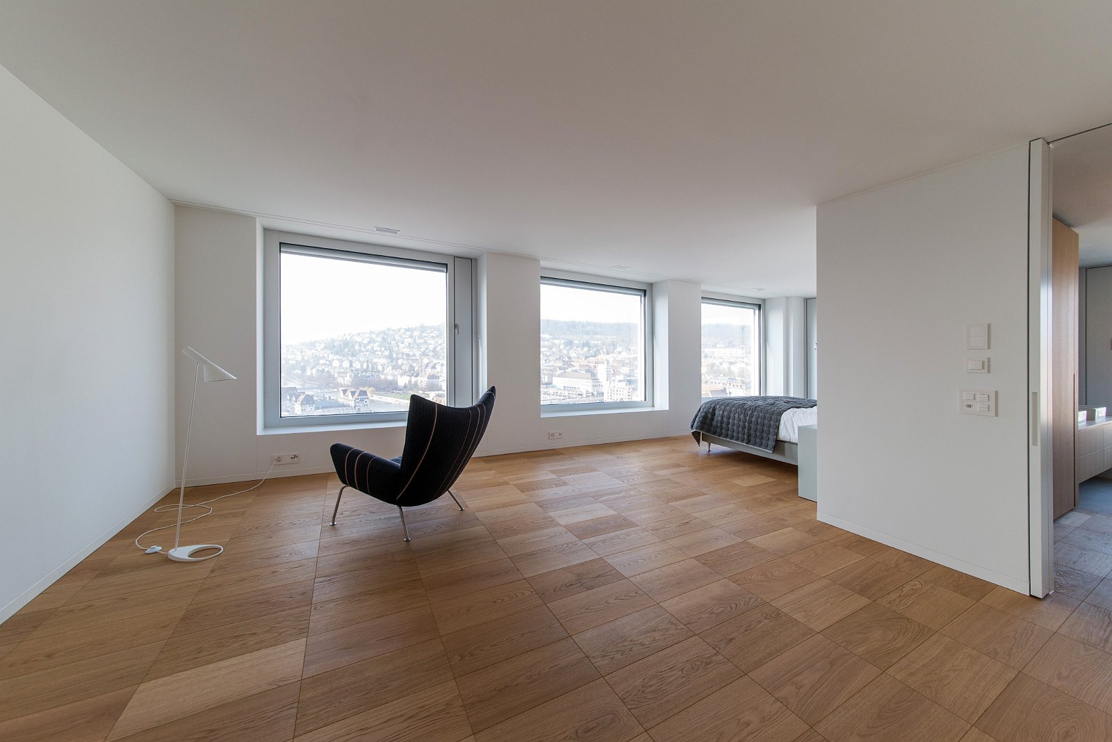 VSI.ASAI | Rundgang im Löwenbräu-Areal Zürich Rundgang und Führung im Löwenbräu-Areal Zürich. Führung durch Stephan Hürlemann, Partner Studio Hannes Wettstein AG und Volker Mencke, Projektleiter Gigon/Guyer Architekten.