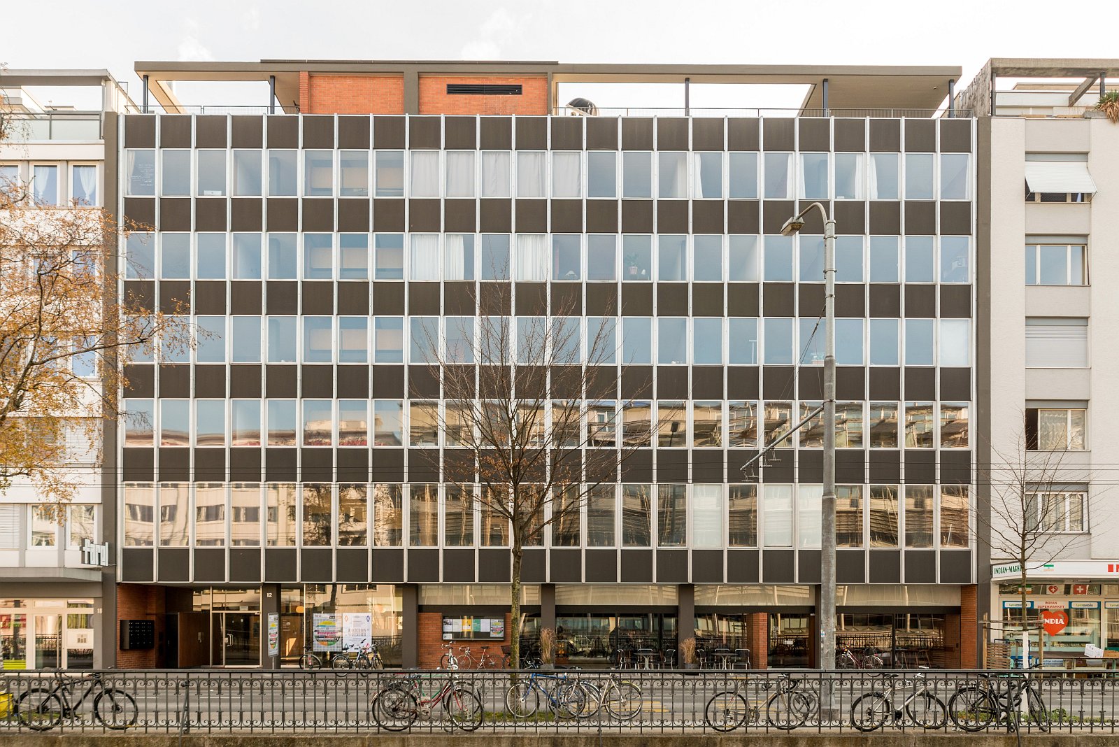 VSI.ASAI Regionalversammlung Deutschschweiz in Biel, Bienne Das Farel Haus von Architekt Max Schlup in Biel