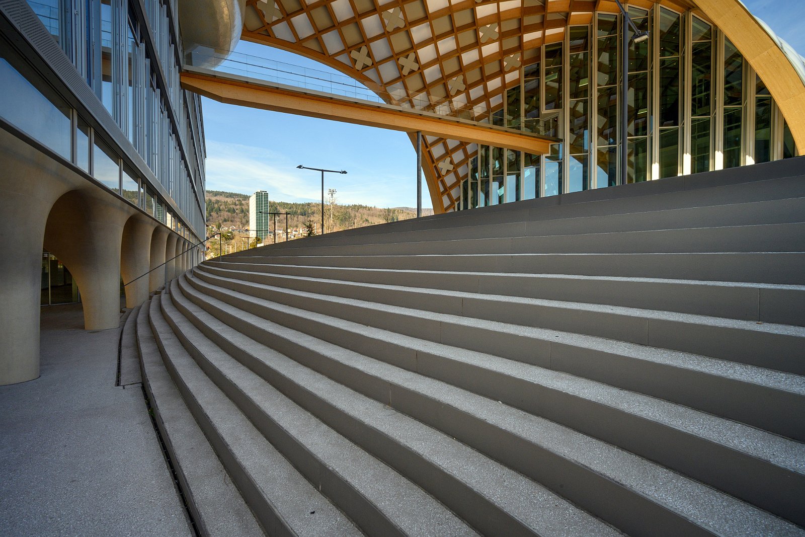 VSI.ASAI Regionalversammlung Deutschschweiz in Biel, Bienne Swatch Omega Headquarters Biel/Bienne - Architekt shigerubanarchitects