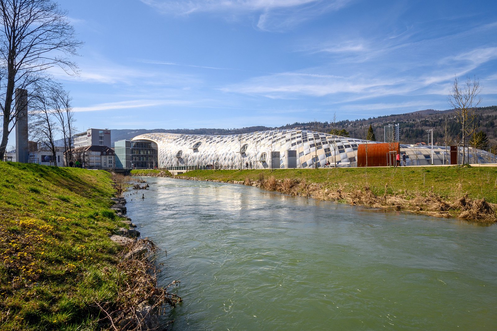 VSI.ASAI Regionalversammlung Deutschschweiz in Biel, Bienne Swatch Omega Headquarters Biel/Bienne - Architekt shigerubanarchitects