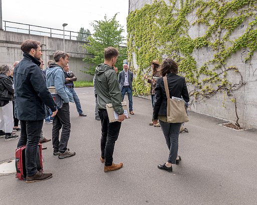 Wandmalerei von Pavel Pepperstein bei der Strafanstalt Zug