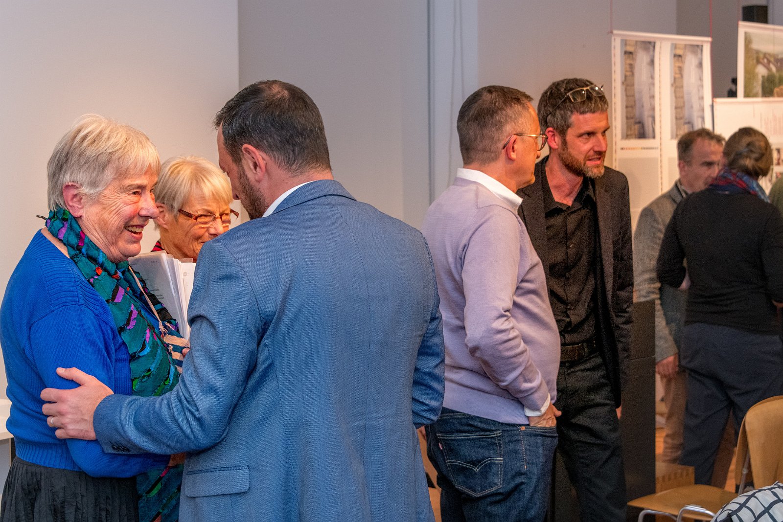 VSI.ASAI | tuerenauf-heute | Buchvernissage 