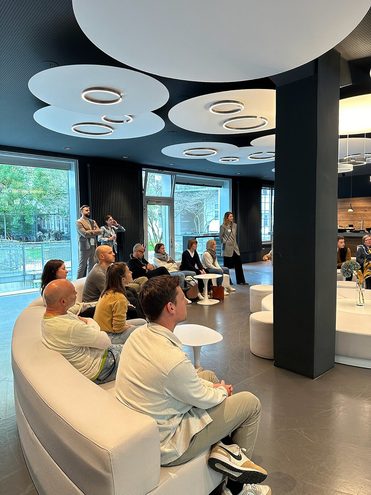 VSI.ASAI Occhio München Firmenbesichtigung auf Einladung Occhio München