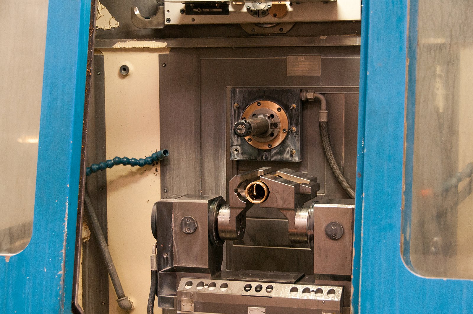 Laufen | Produktion Similor Armaturen 