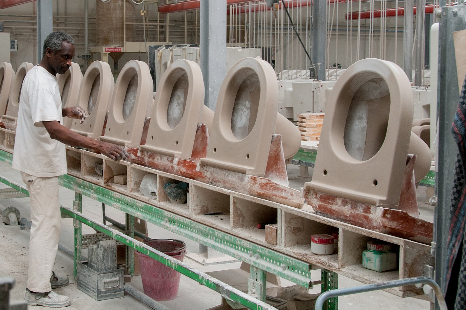 Laufen | Keramik Produktion in Laufen 