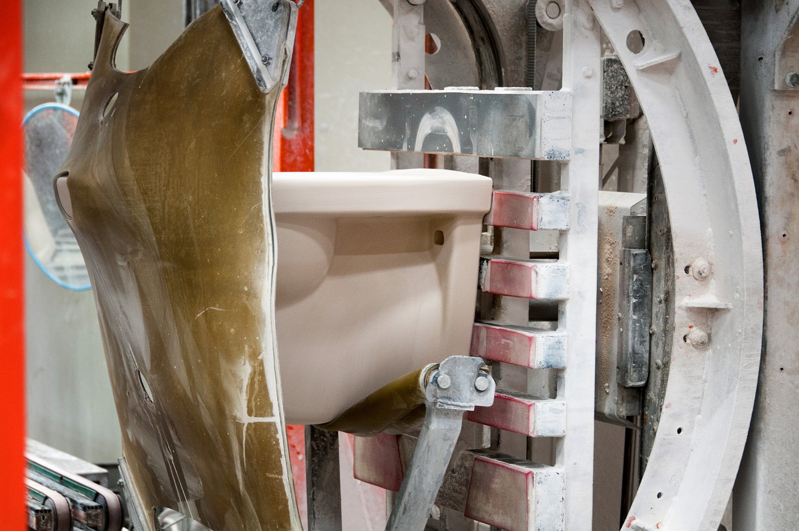 Laufen | Keramik Produktion in Laufen 