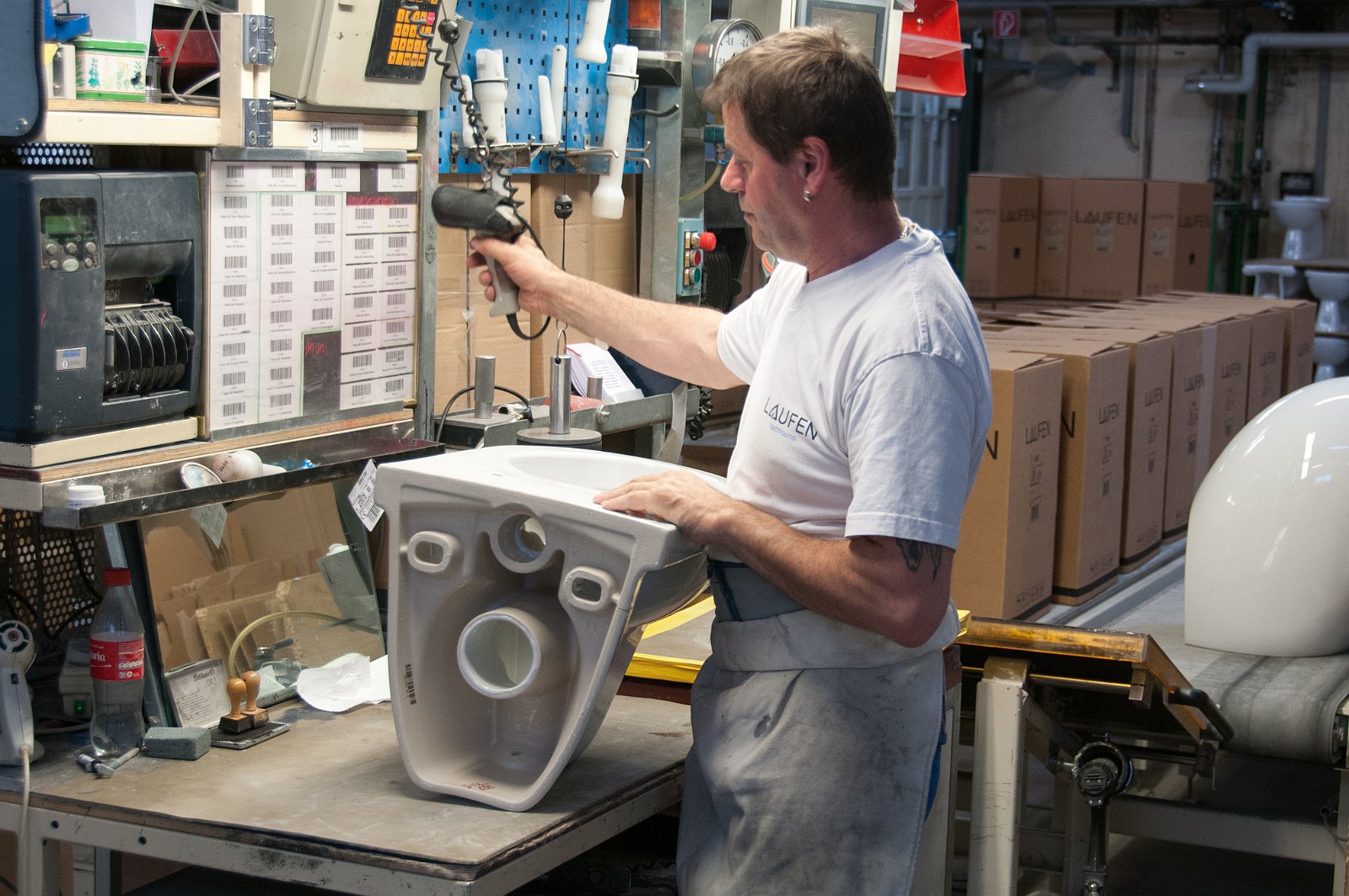Laufen | Keramik Produktion in Laufen 