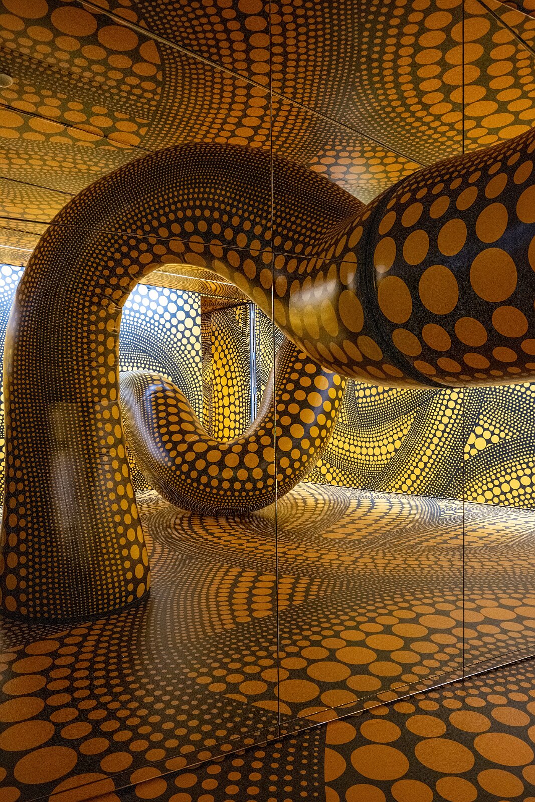 VSI.ASAI. - World Interiors Day 2025 Yayoi Kusama im Beyeler Museum Riehen